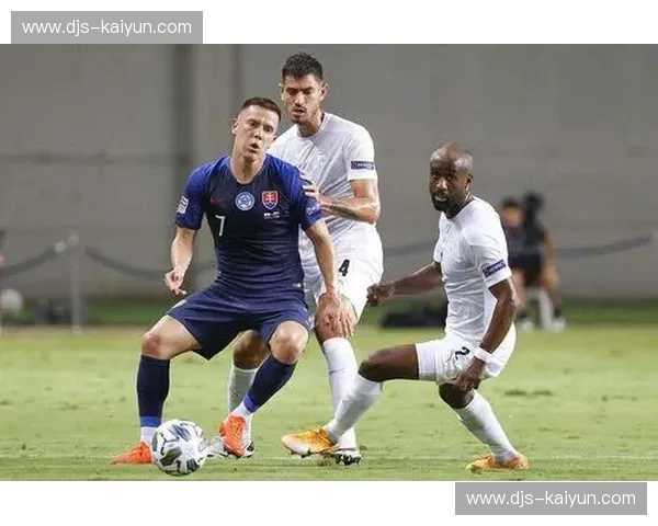 北欧惊雷对决中欧铁骑：瑞典vs斯洛伐克，一场关于尊严与晋级的巅峰博弈